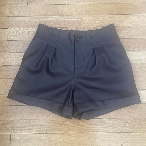 Free People Avec Les Filles Faux Leather Shorts - Picture 3 of 3
